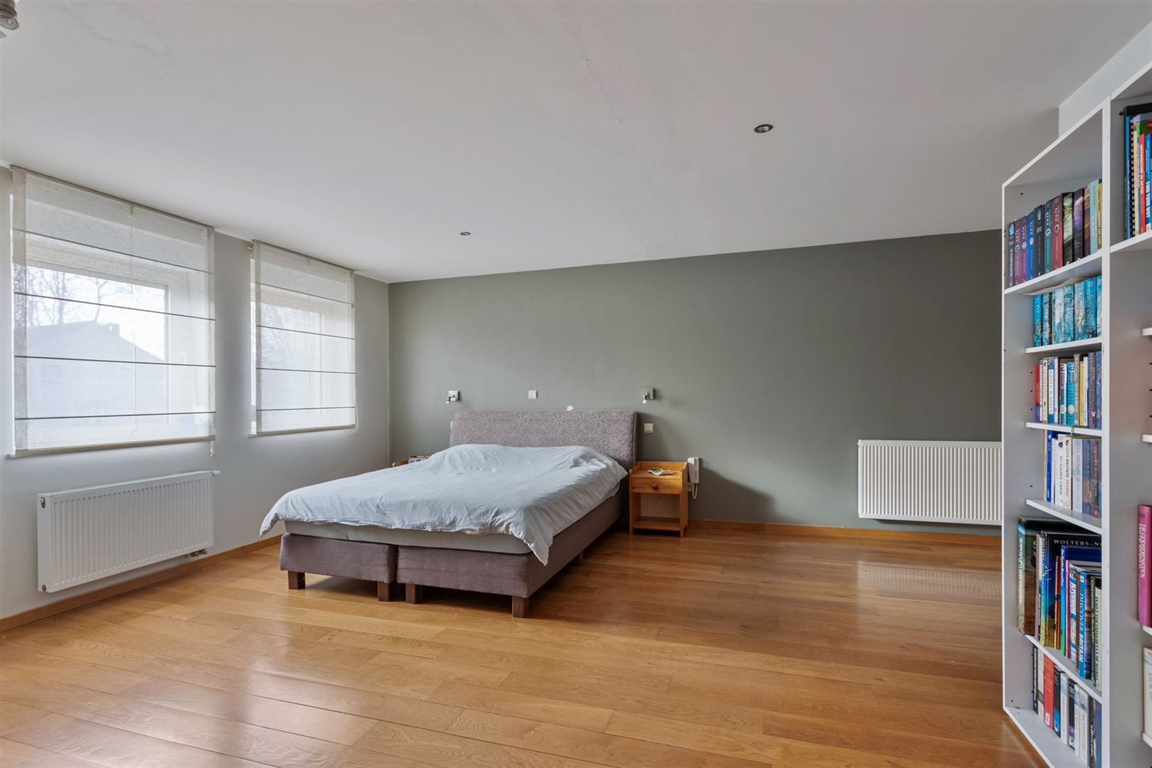 TE KOOP: Ruime woning met praktijkruimte in Maasmechelen! foto 15