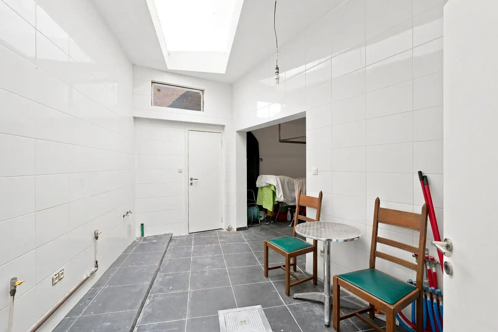 Ruime hoekwoning met 3 woonunits in het centrum van De Panne.  foto 6