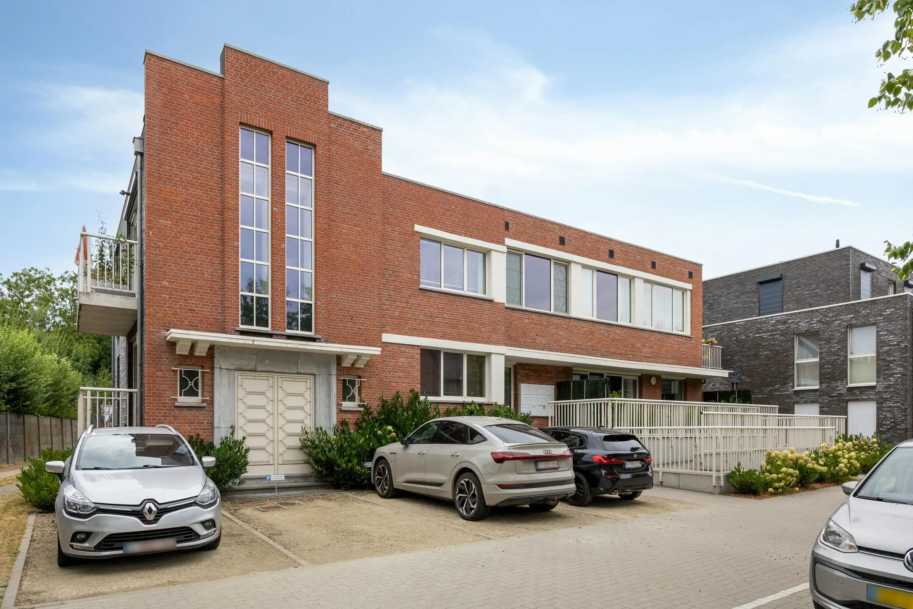 Tof instapklaar appartement met staanplaats te koop in Meer! foto 4