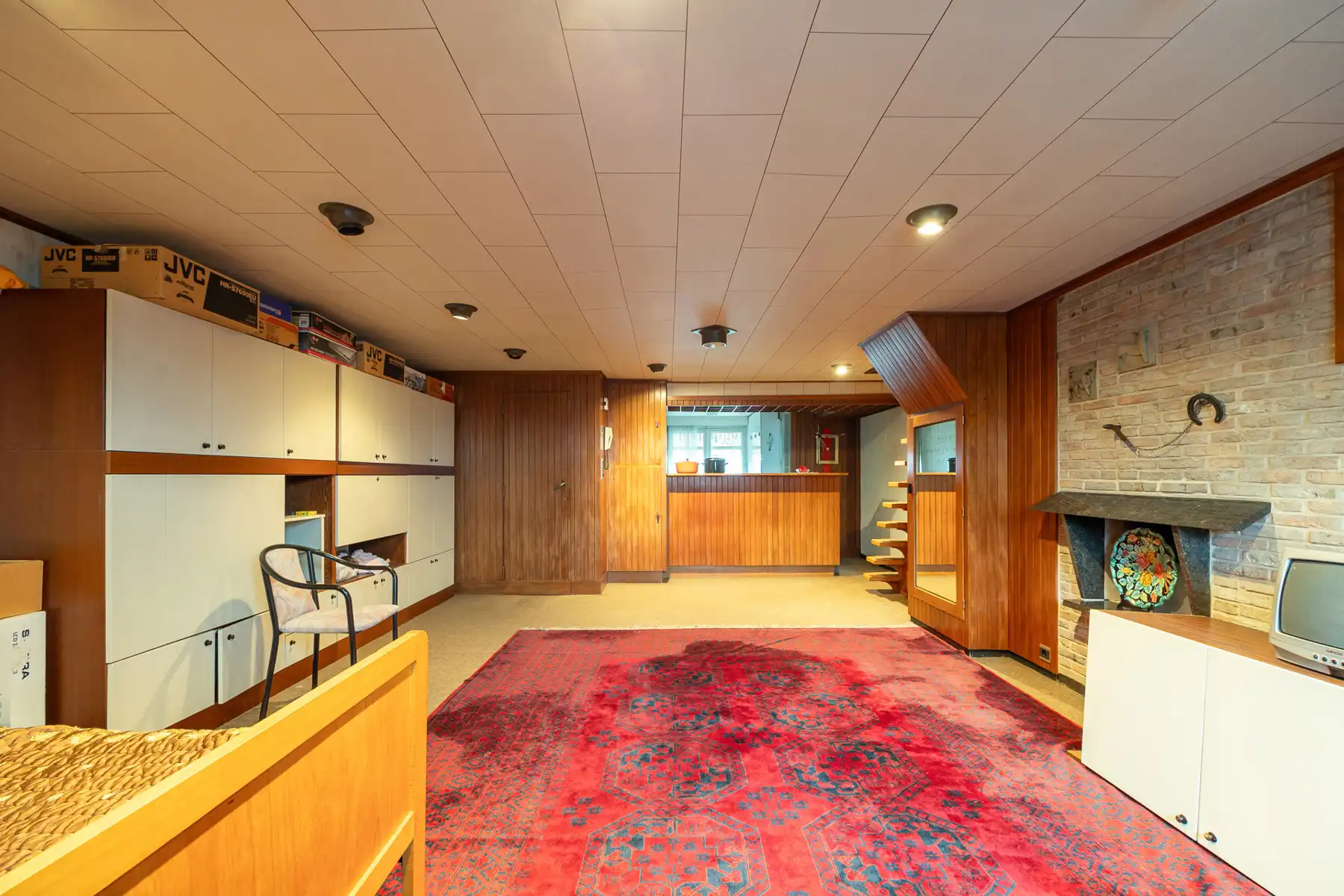 Huis met veel potentieel foto 11