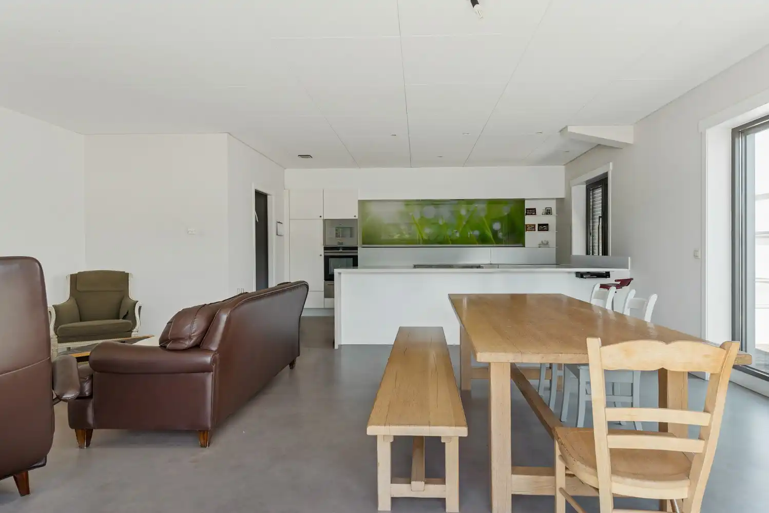 Appartement met 4 ruime slaapkamers en terras foto 4