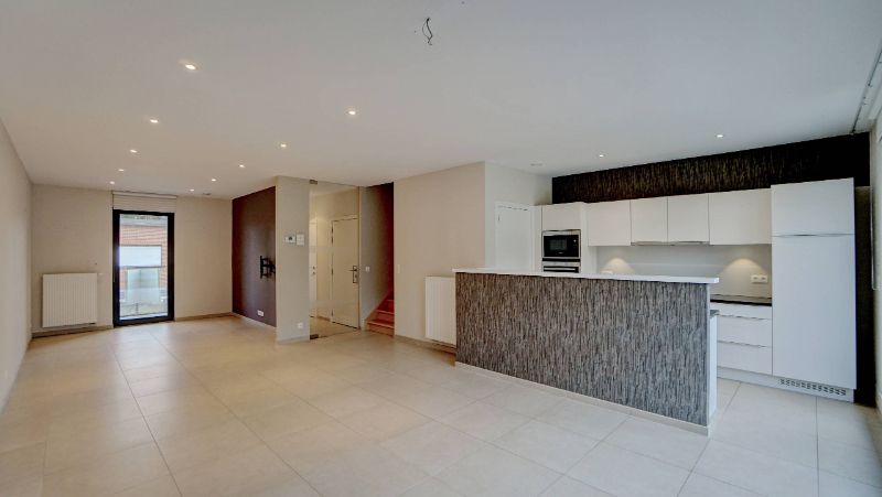 Luxe duplex-appartement 123m² met ruim terras 22m² met mooi zicht op het natuurgebied foto 4