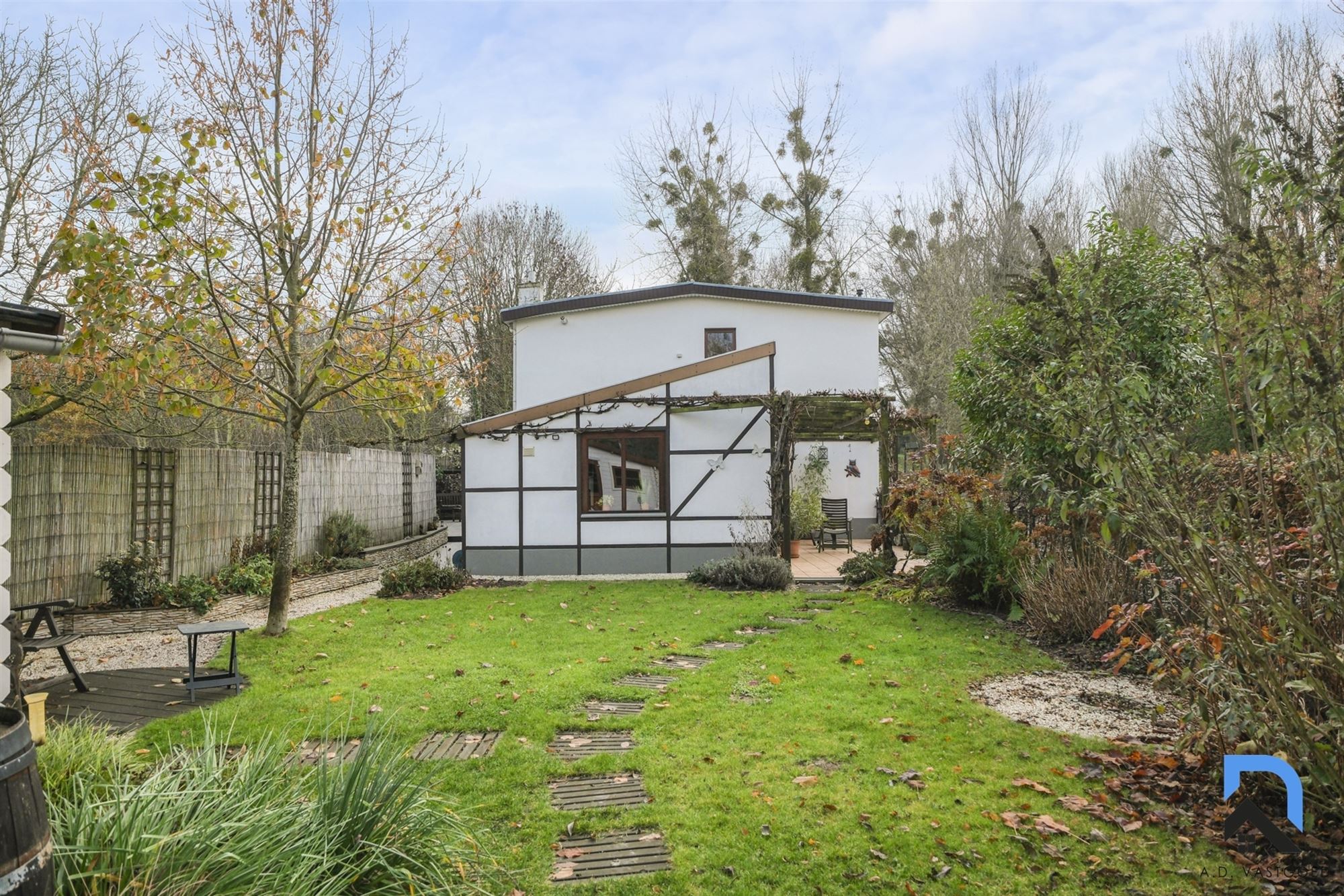 Mooie woning in het groen foto 28