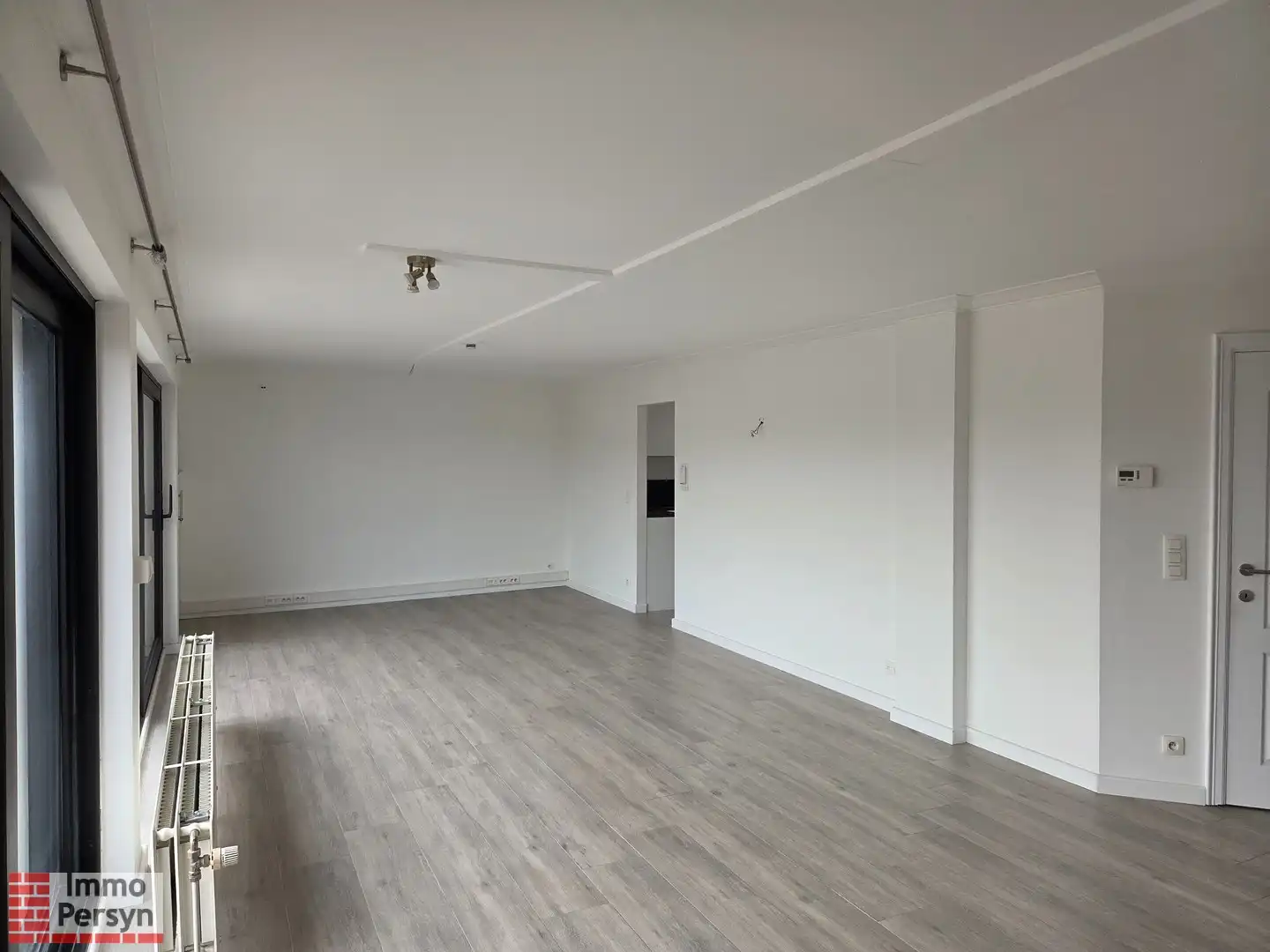 Ruime gerenoveerde triplex te Begijnendijk foto 10