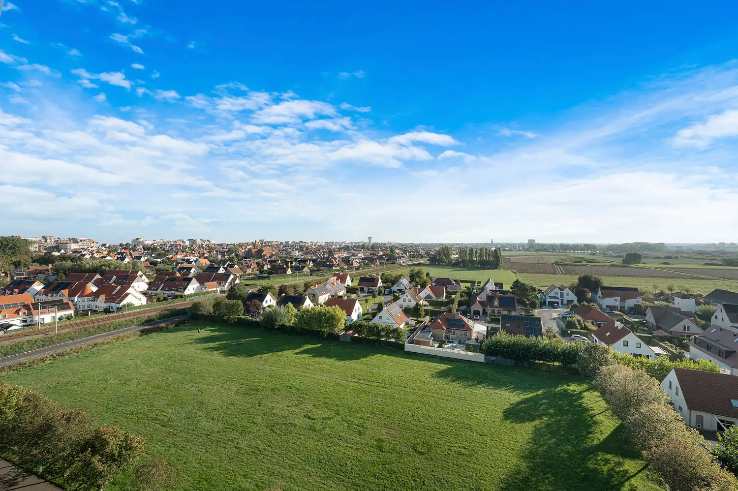 Appartement met open zichten en groot terras foto 3