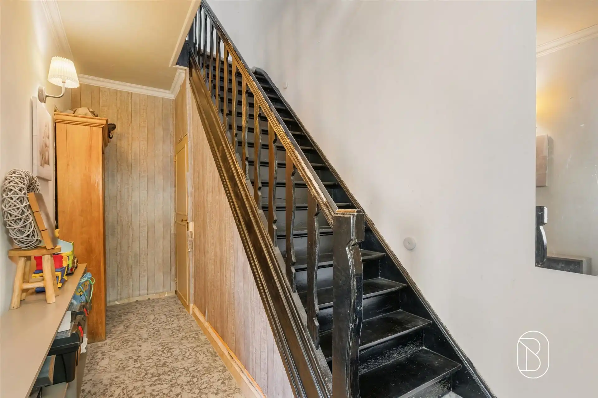 Mooi gerenoveerde woning te Beveren-Leie met 4 kamers foto 8