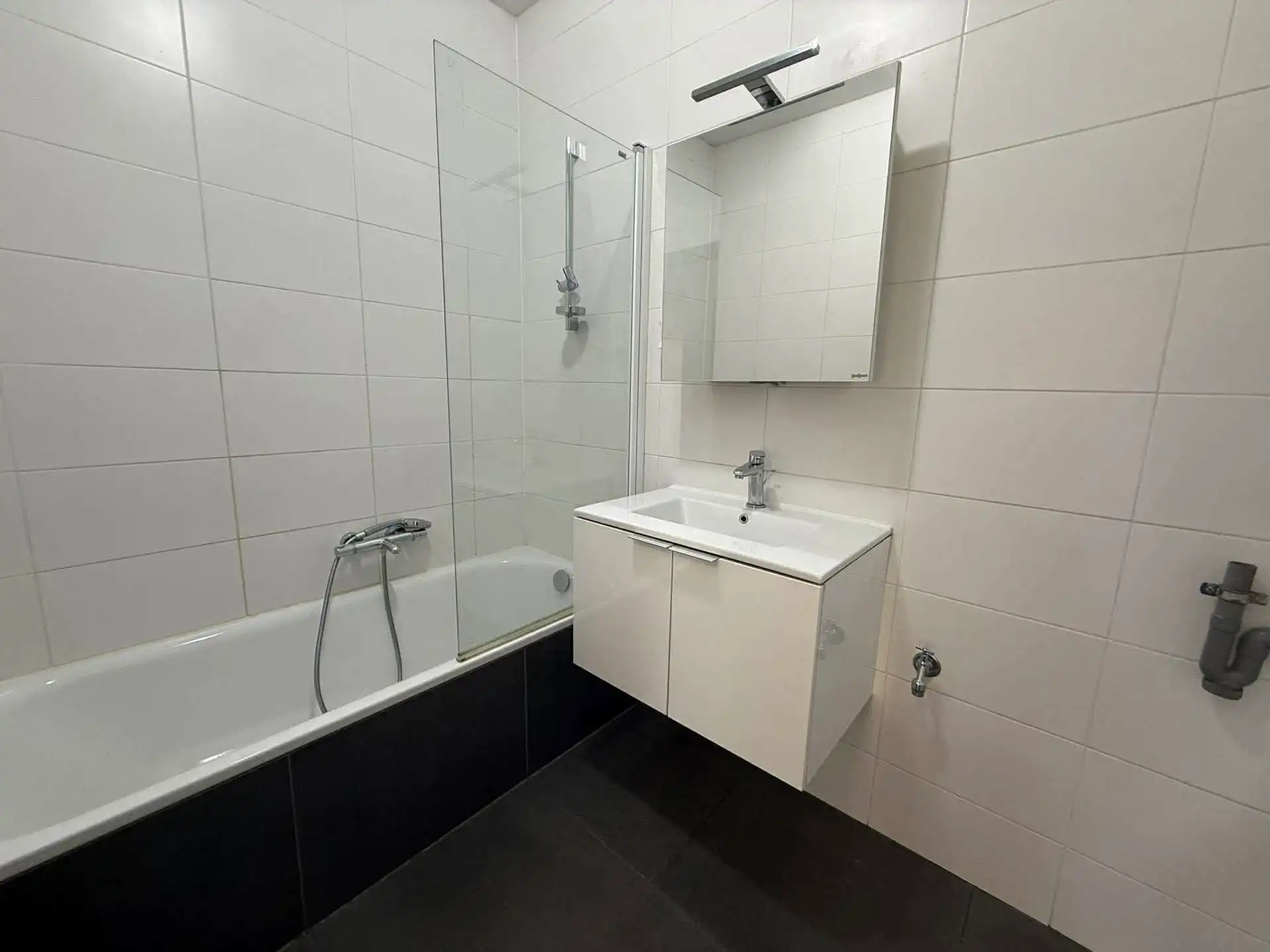 AALST-CENTRUM - Eénslaapkamerappartement mét garage. foto 3