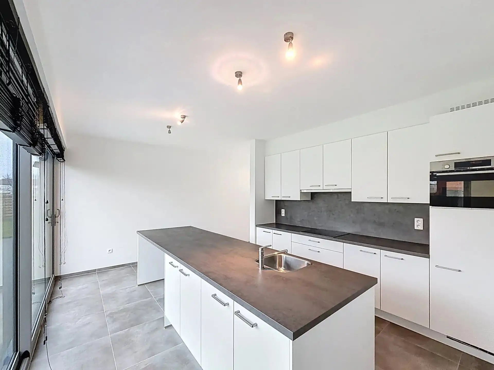 Energiezuinige woning met 3 slaapkamers en tuin. foto 7