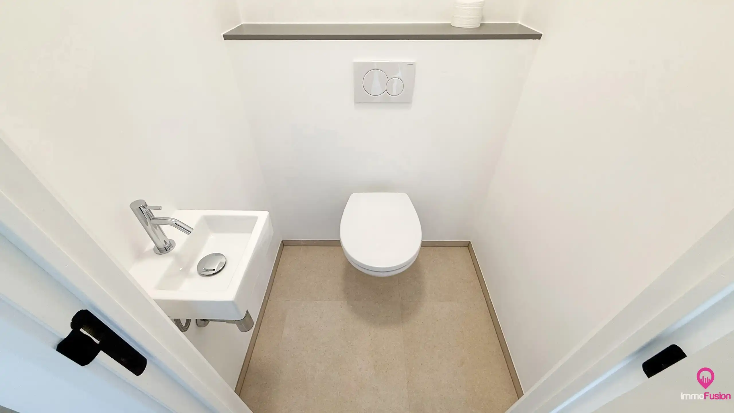 Totaalgerenoveerde, instapklare woning met 3 slpks te Zolder foto 31