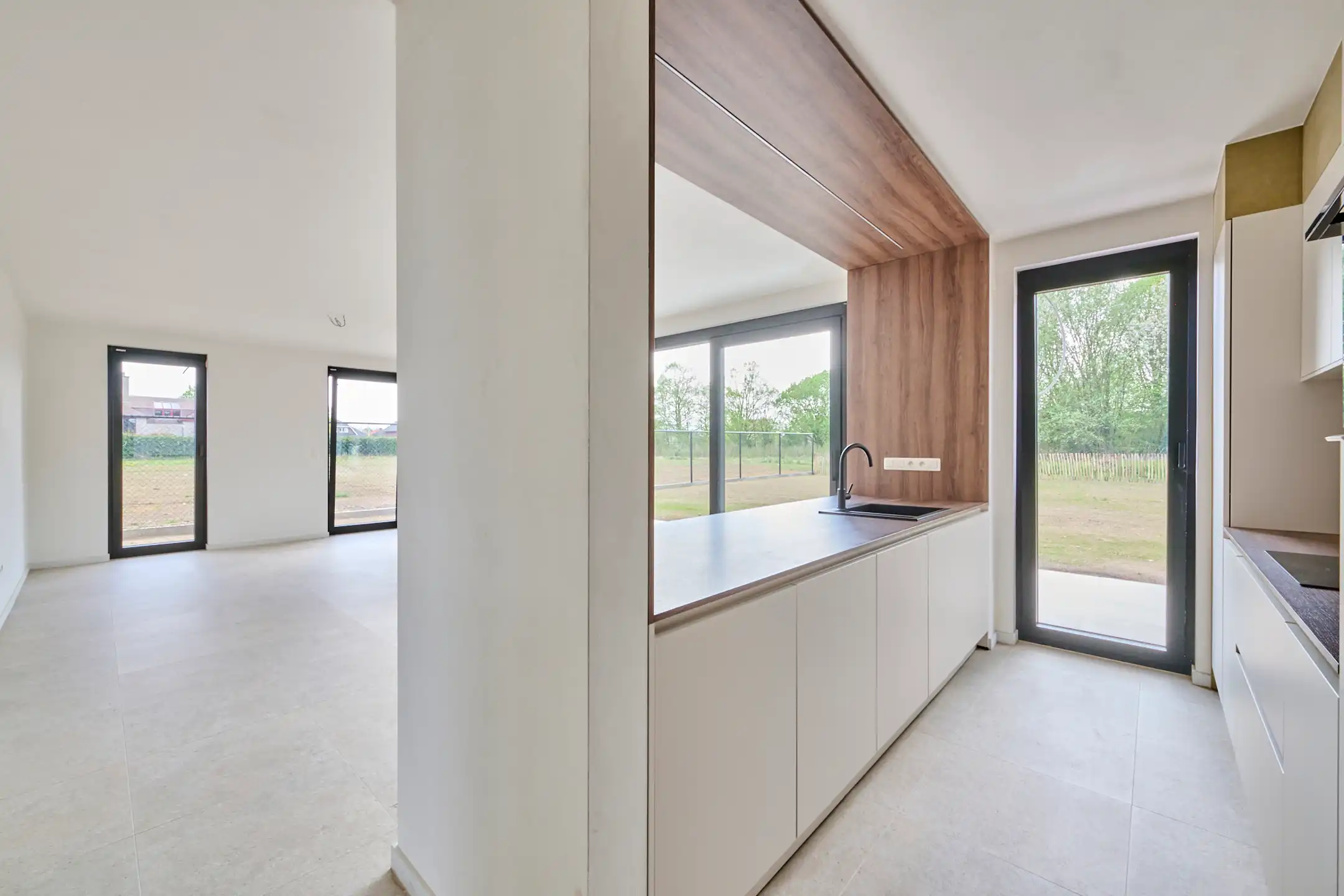 OB met vrij uitzicht en veel grond foto 7