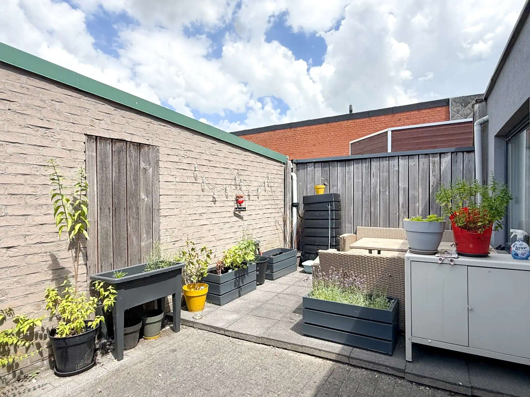 Gelijkvloers appartement met garage dichtbij het centrum van Melsele foto 15