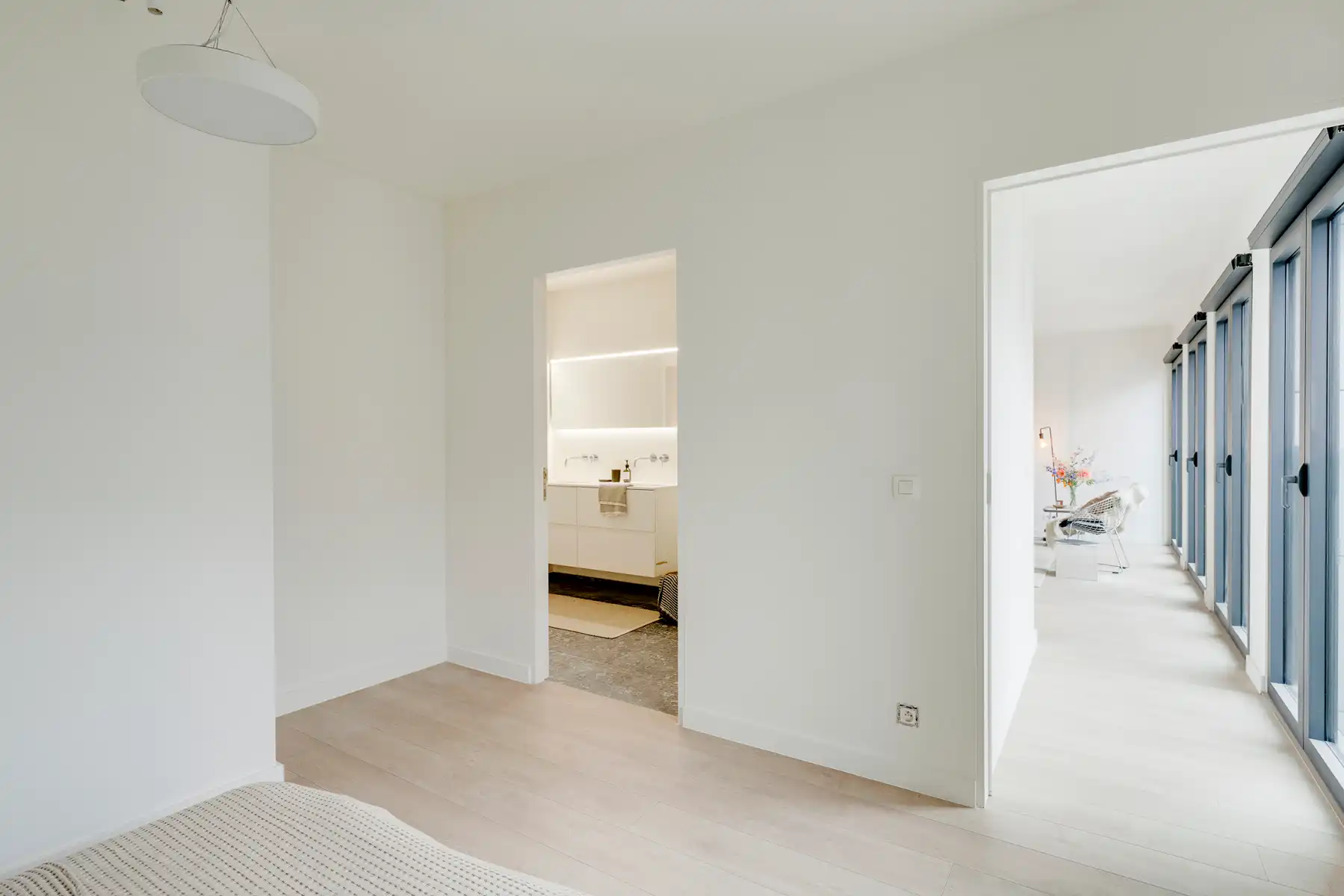 Lichtrijke penthouse met riant terras in hartje Antwerpen foto 7