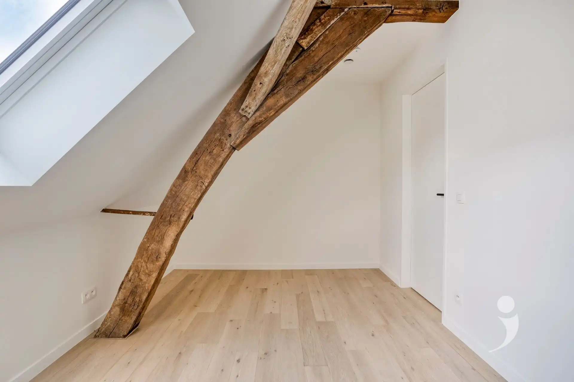 High-end penthouse in Burenberg Monastery foto 25