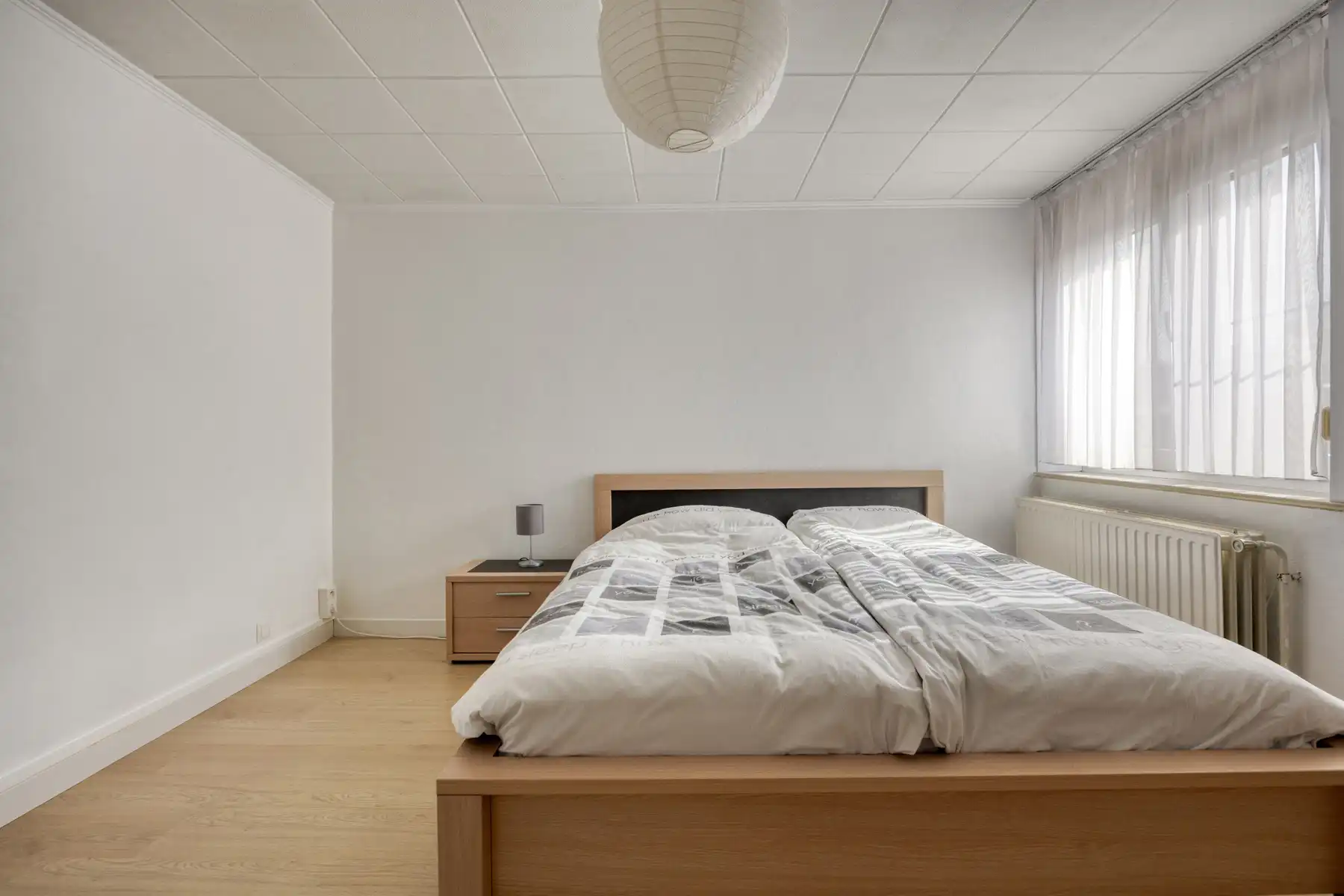 Zeer goedgelegen halfopen bebouwing met garage!! foto 11