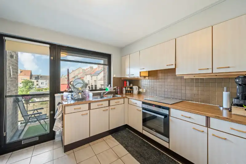 Ruim 2 slpk app. kortbij het Maria Hendrikapark en het AZ Damiaan ziekenhuis foto 7