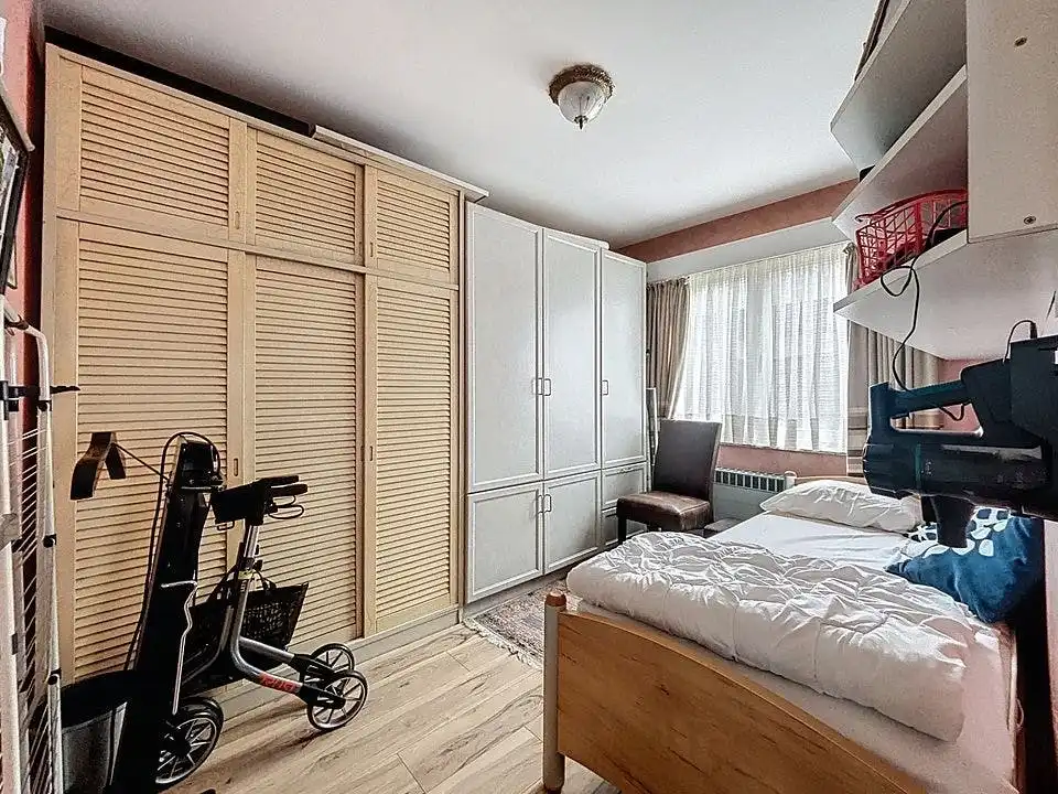 Gelijkvloers appartement met garage te koop in Loenhout! foto 12