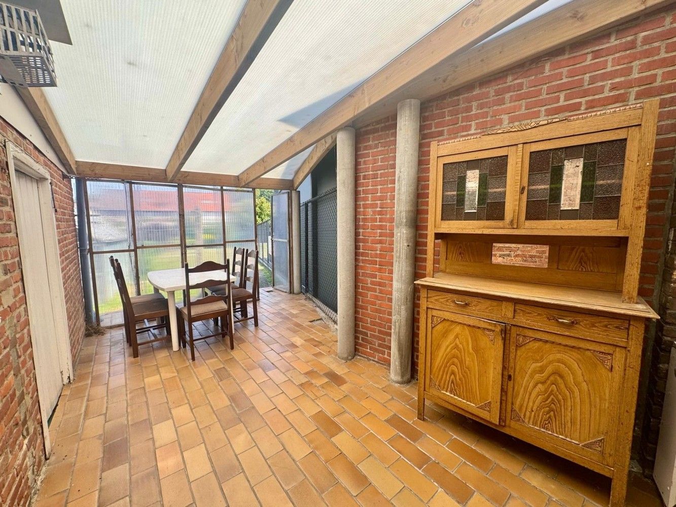 KARAKTERVOLLE, TE RENOVEREN WONING (G.B.) foto 13