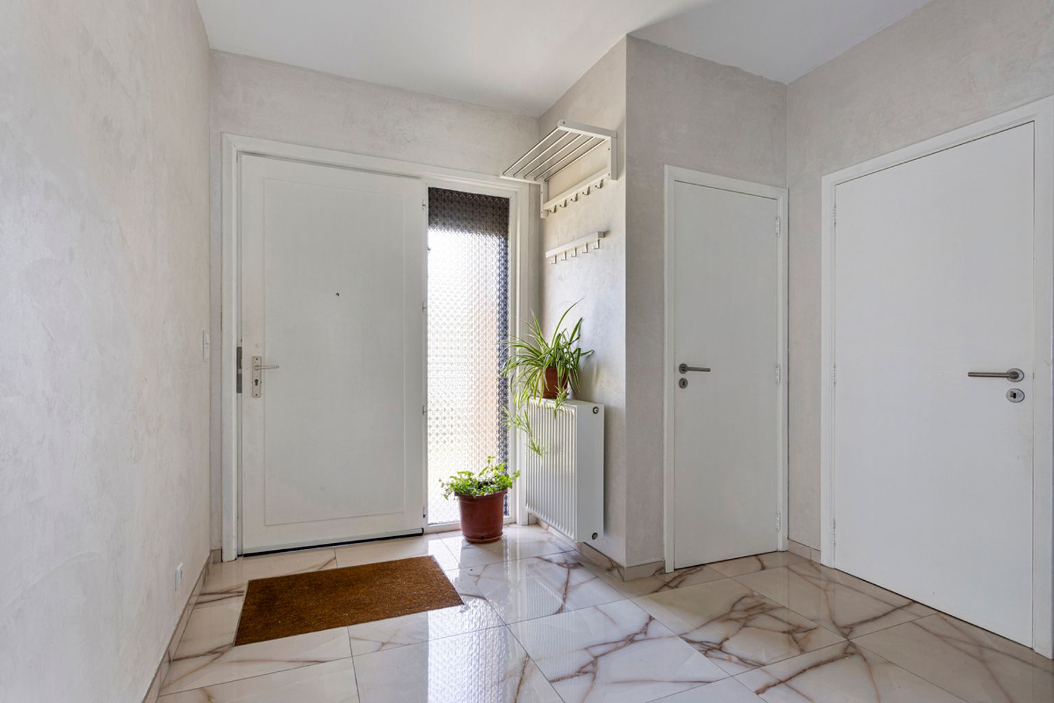 immo DAVID stelt voor: instapklare 3-gevelwoning  foto 3