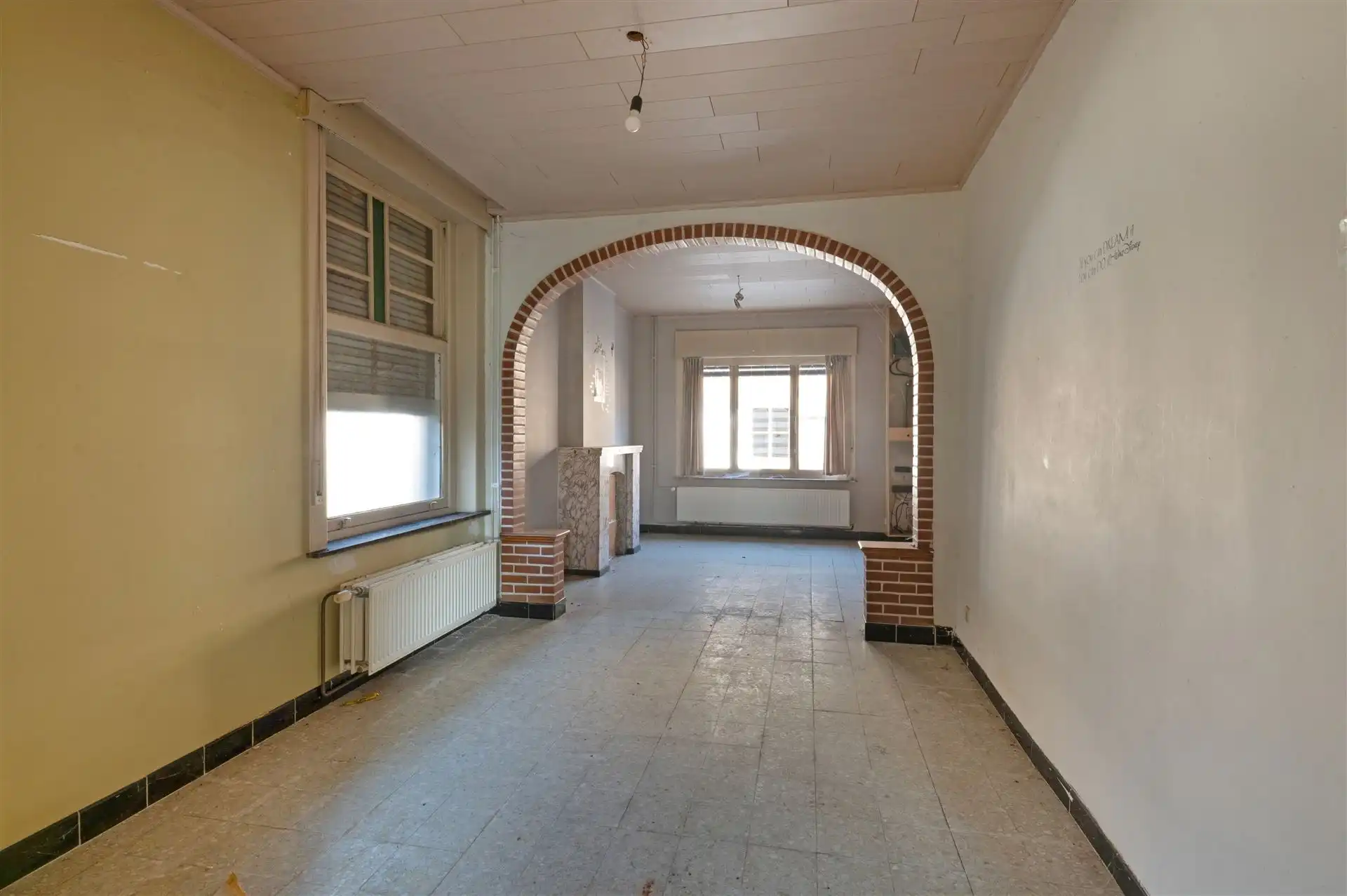 Tweewoonst op een gegeerde locatie in Moortsele foto 8