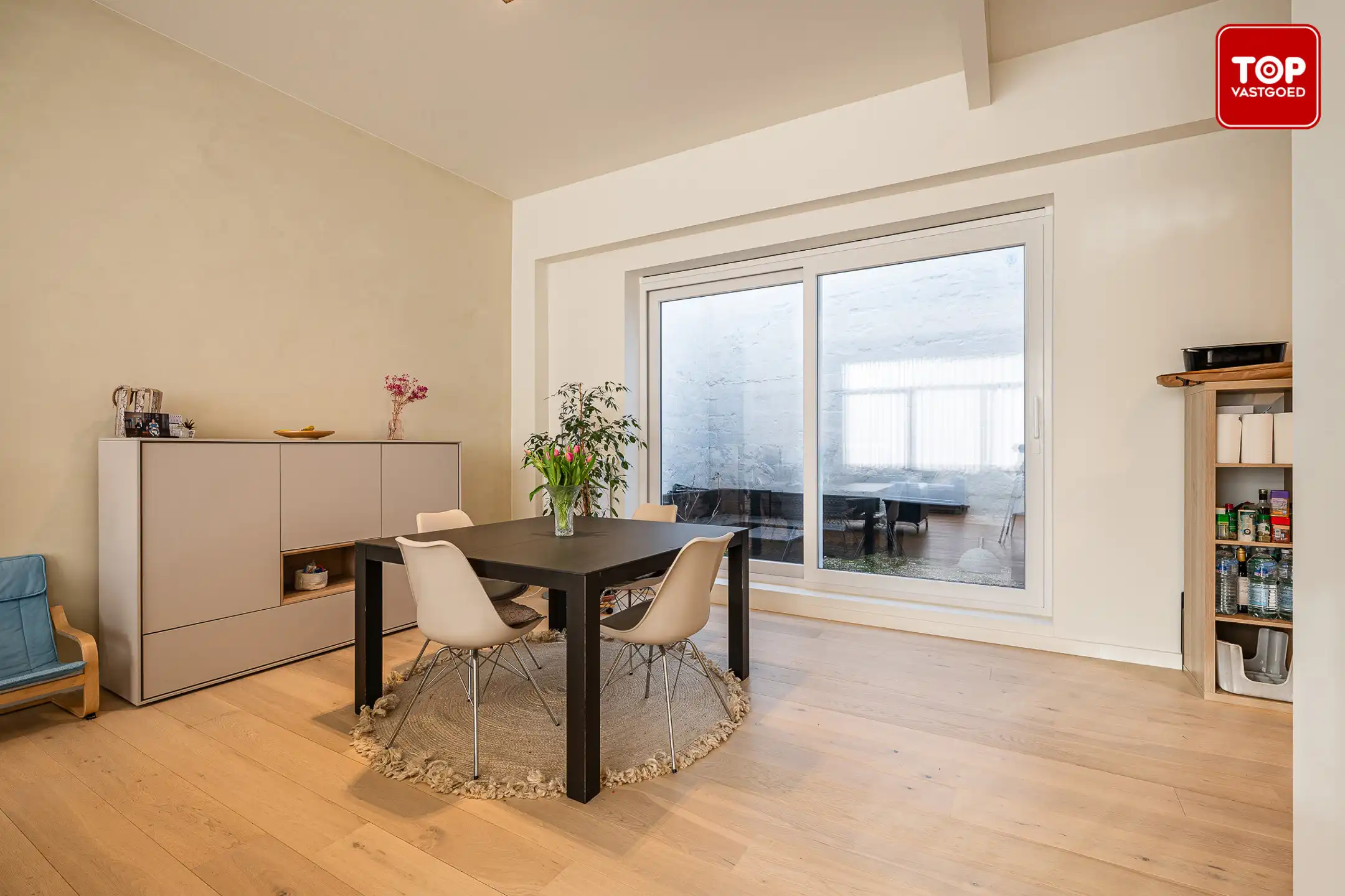 Gerenoveerde, energiezuinige woning op uitstekende locatie foto 9