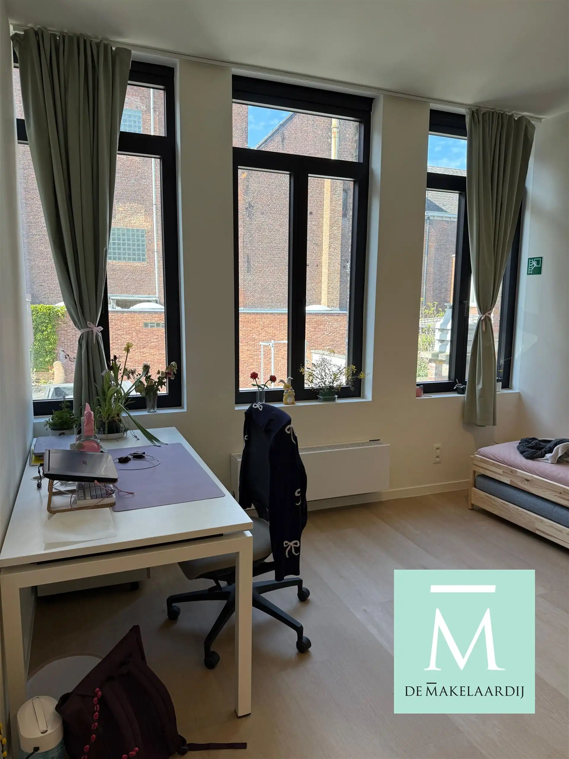 STUDENTS ONLY! Gemeubelde studio in hartje Mechelen - EERSTE BEWONING NA RENOVATIE  foto 2