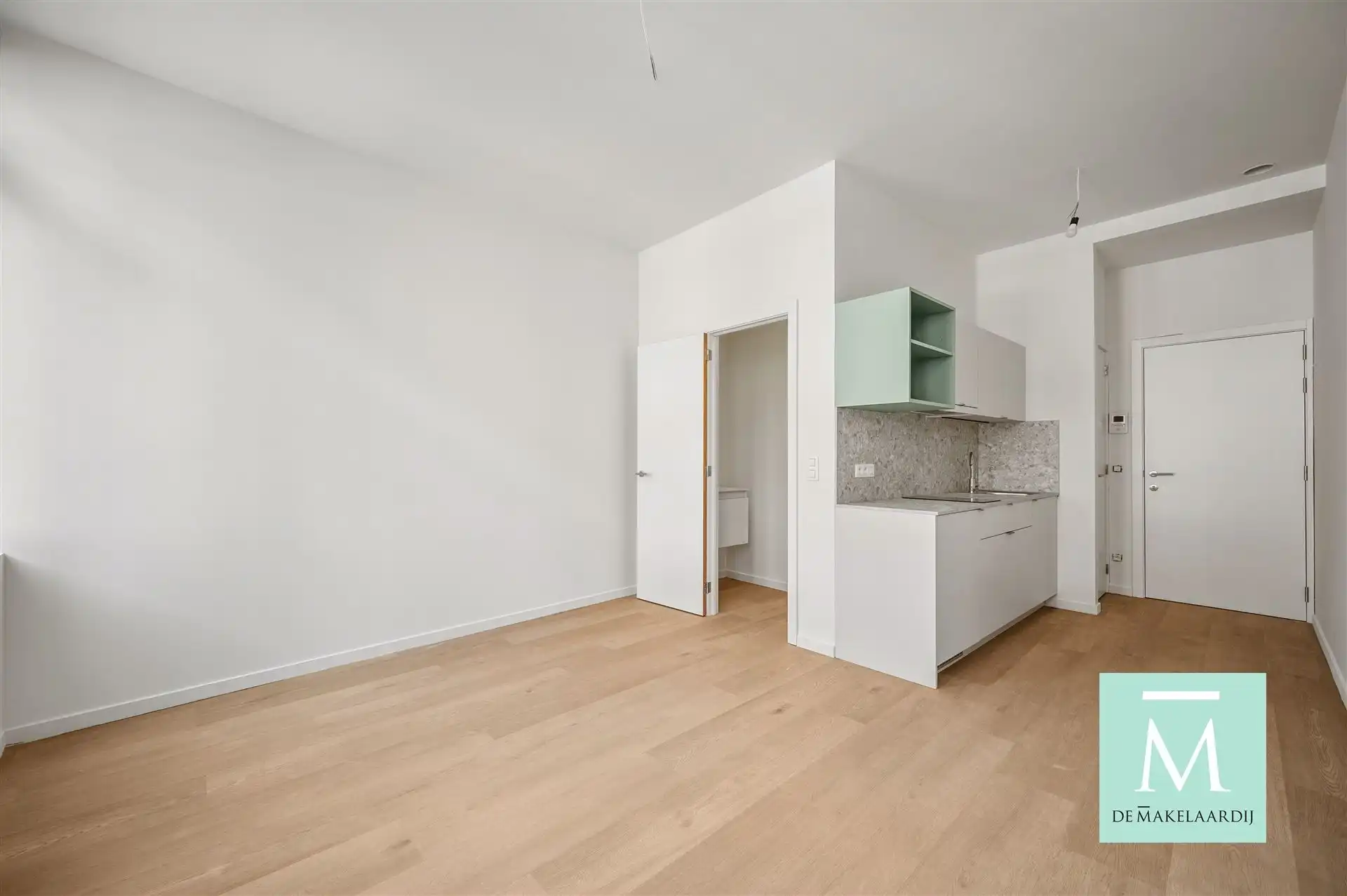 STUDENTS ONLY! Gemeubelde studio in hartje Mechelen - EERSTE BEWONING NA RENOVATIE  foto 2