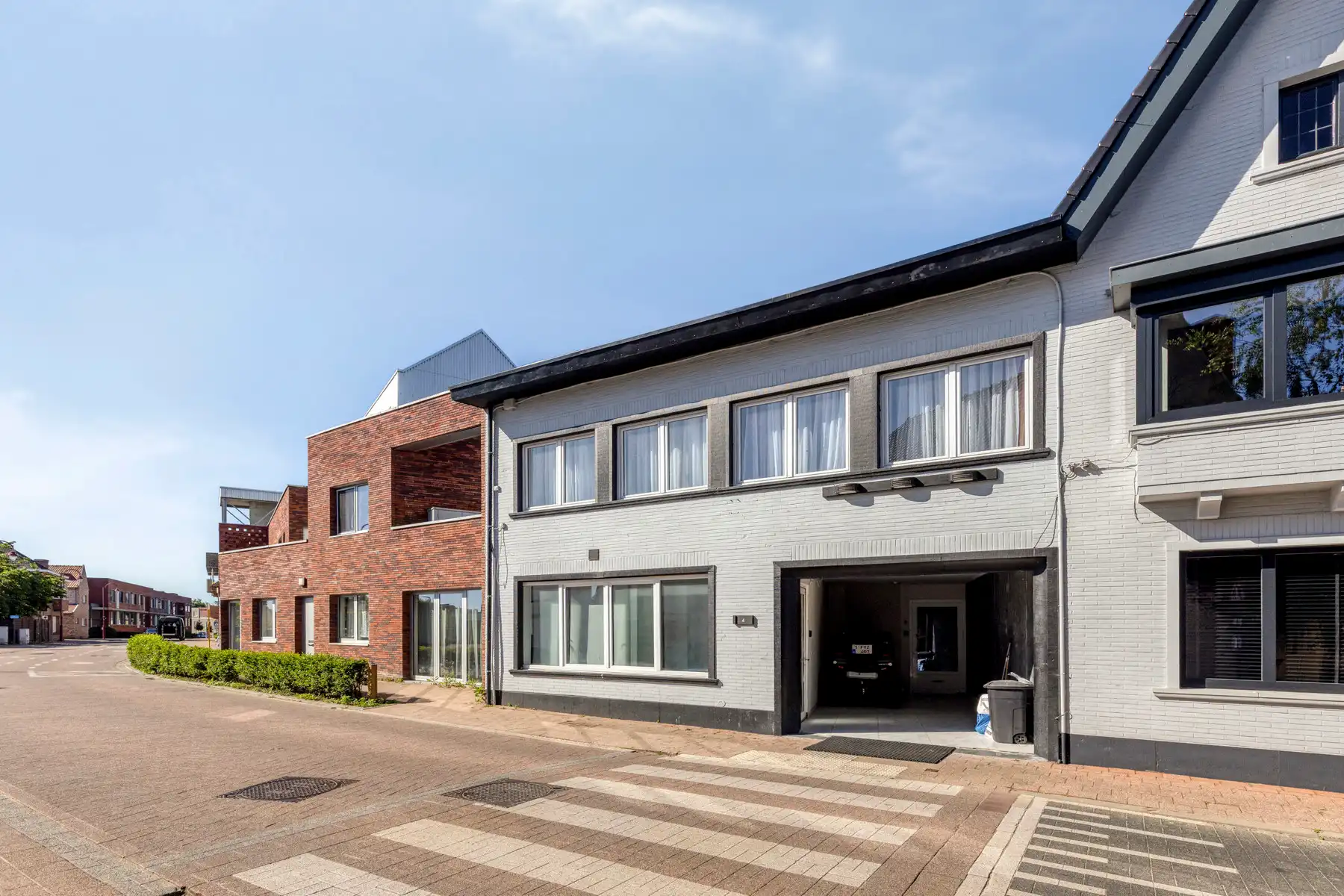 Ruime bel-etage met 4 slaapkamers en handelsruimte foto 27