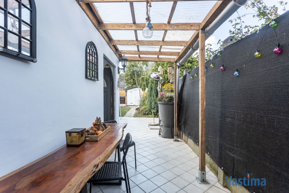 Licht op te frissen gezins- of starterswoning met tuin in Aalst foto 24