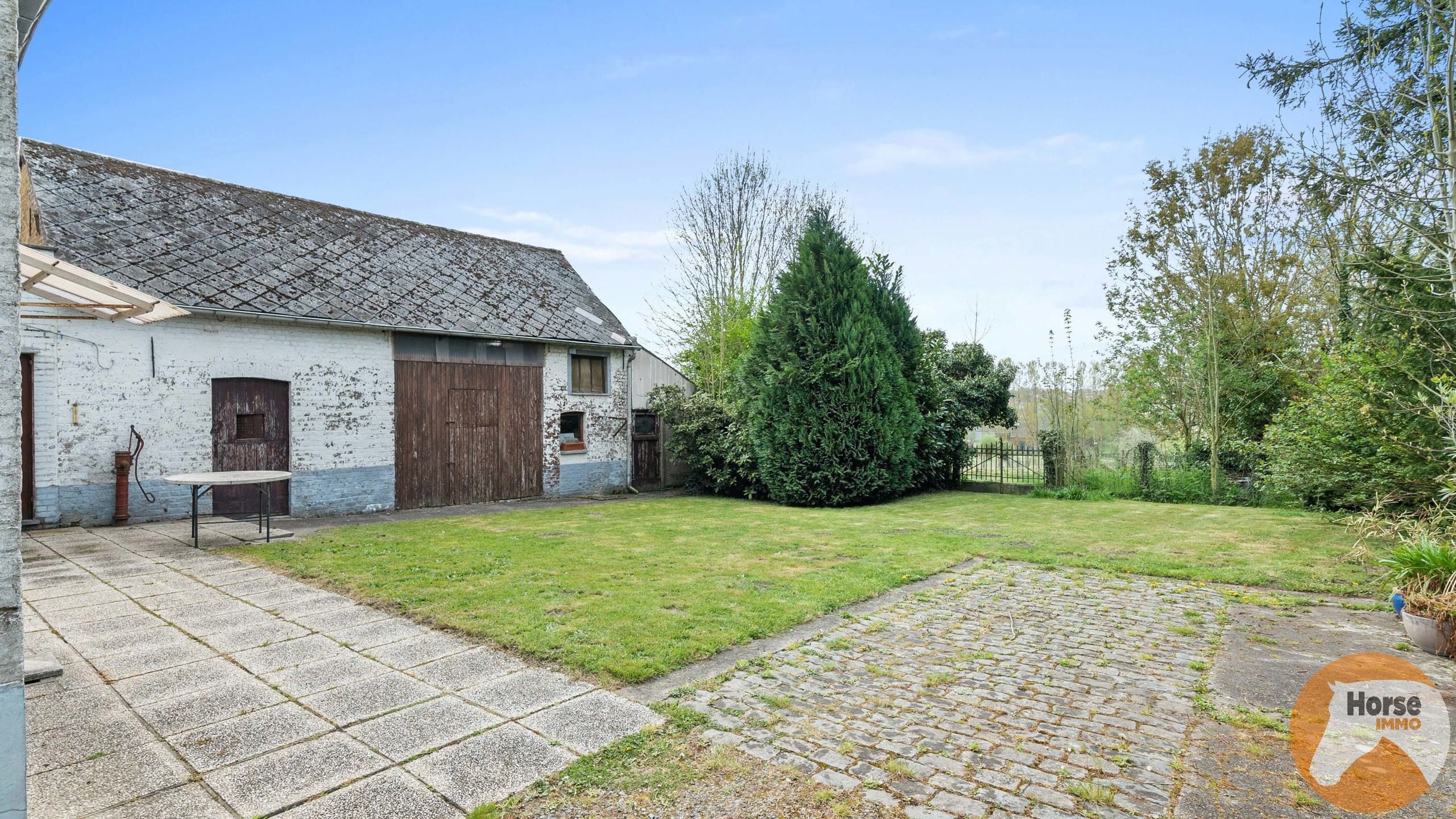 ZWALM - Uniek gelegen te renoveren hoeve op 1,1ha foto 8