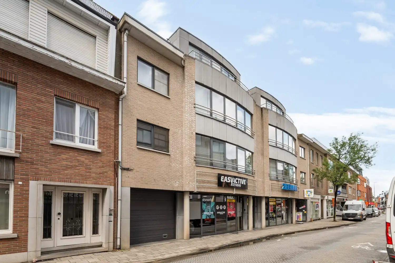 Gunstig gelegen handelspand in centrum van Aartselaar foto 20