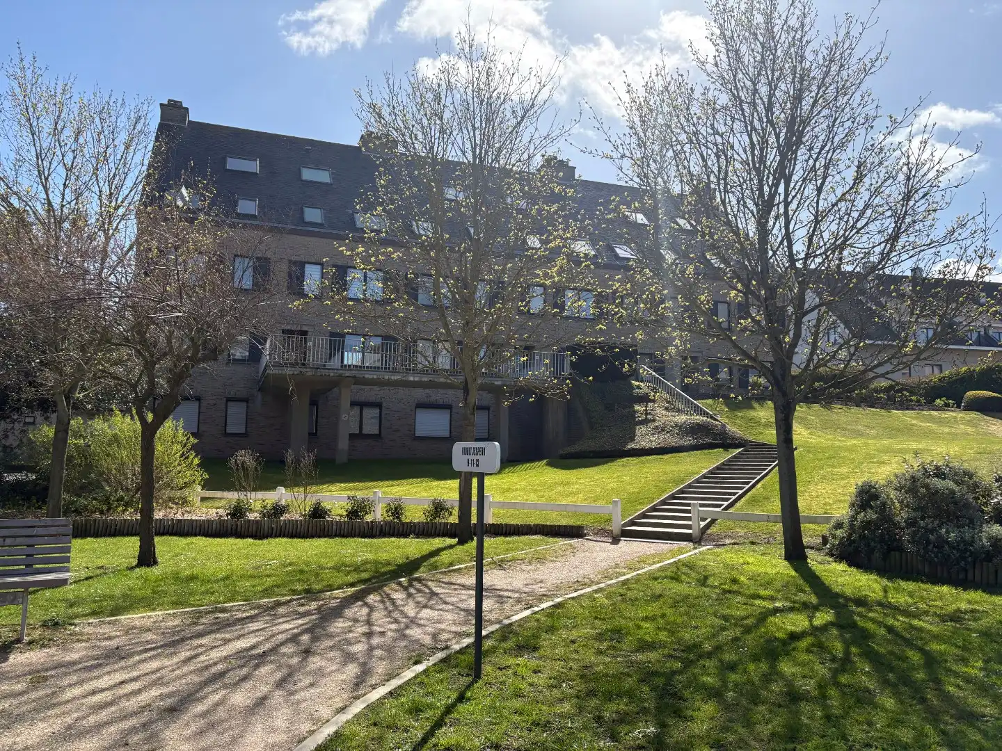 Zonnig duplex appartement met terras – vlak bij zee foto 5