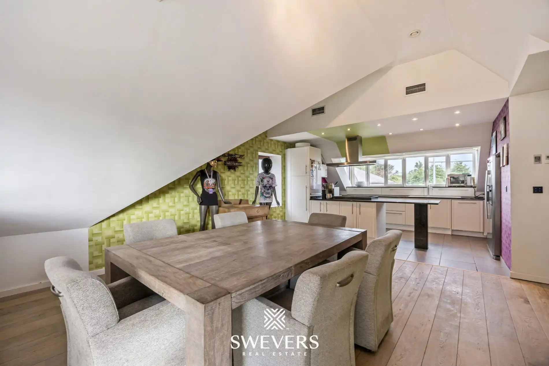 Twee appartementen met huiselijke uitstraling te Kermt foto 8