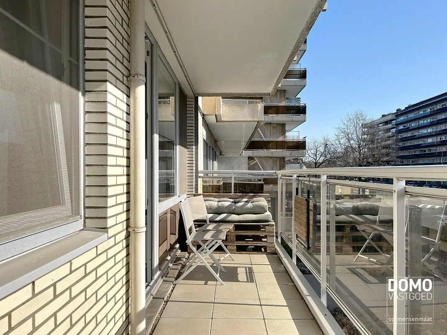 RUIM 2-SLAAPKAMERAPPARTEMENT MET TWEE TERRASSEN EN ENERGIELABEL B foto 4