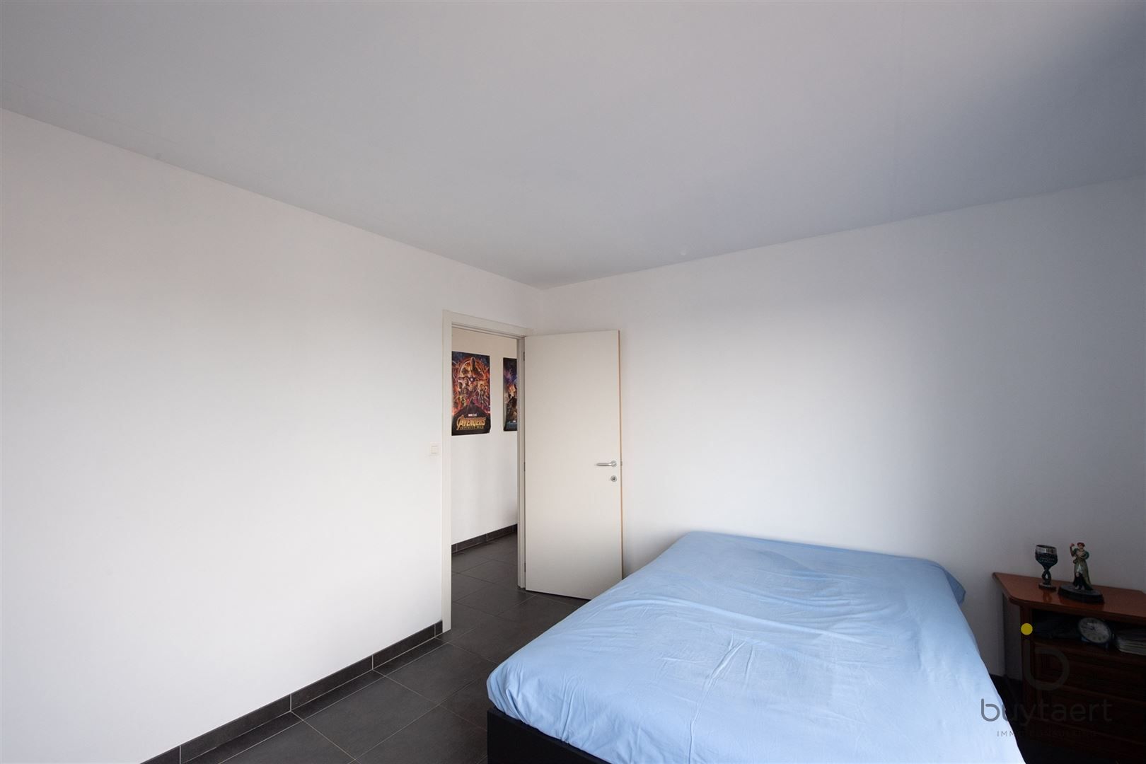 Lichtrijk hoekappartement met prachtig vergezicht over de stad + P foto 13
