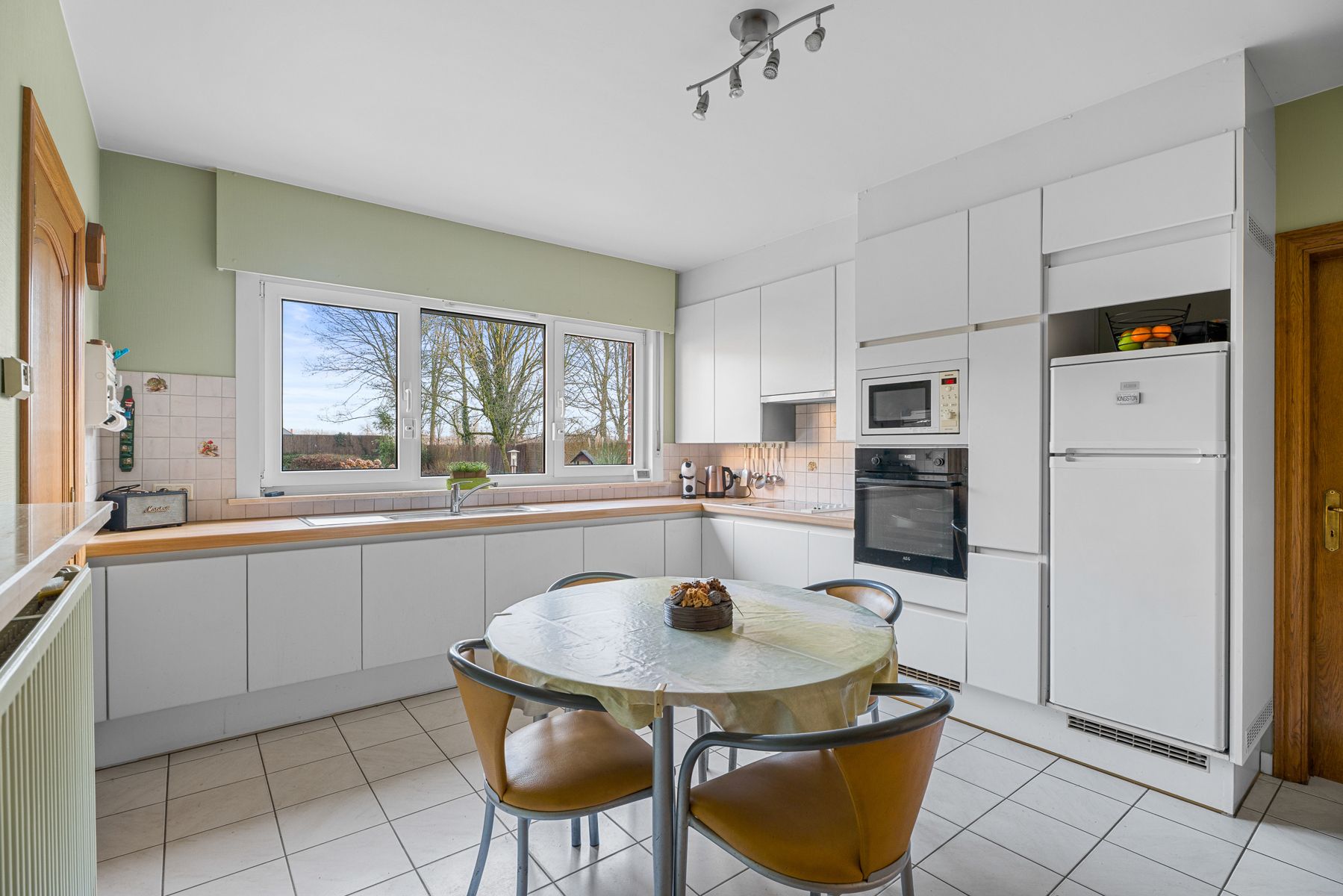 Ruime open bebouwing met 3 slpk op 1.300 m² te Nazareth! foto 7