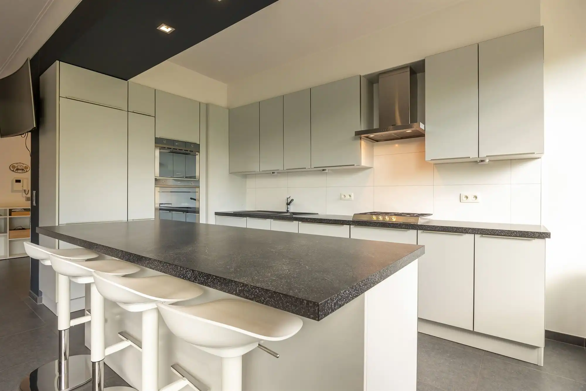 Ruim instapklaar appartement centraal gelegen foto 14