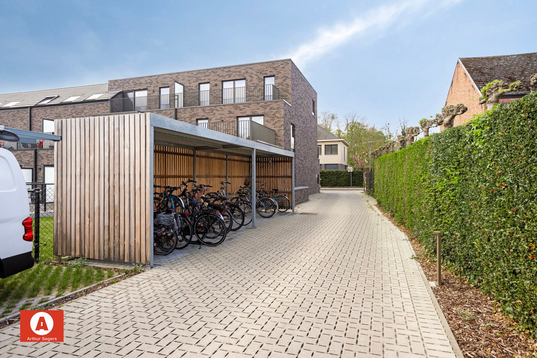 Recente BEN-woning met garage, staanplaats en tuin  foto 27