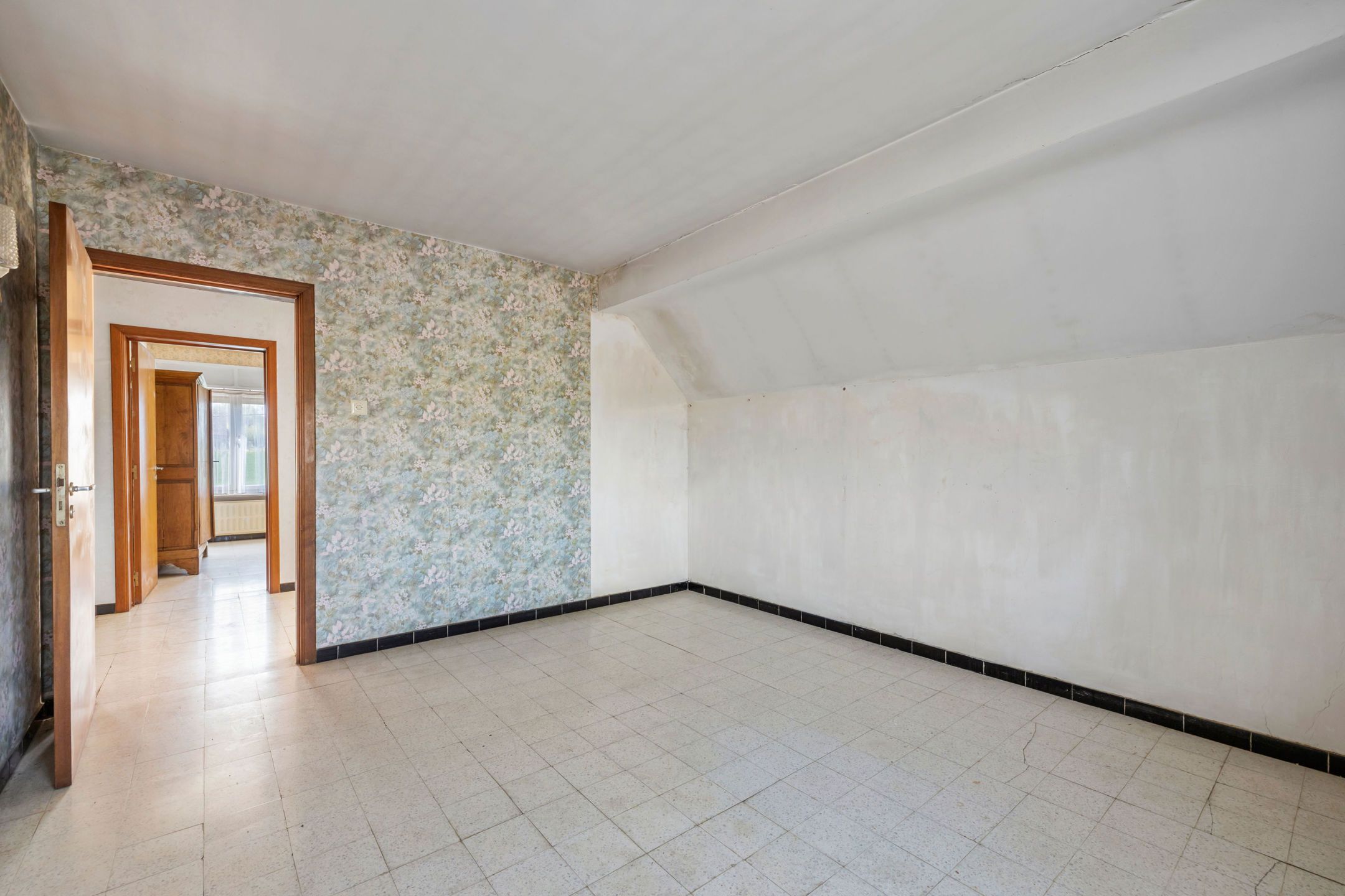 Hoeve met bijgebouwen op  +-75 a foto 21