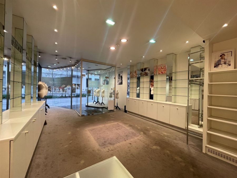 Onze-Lieve-Vrouwestraat 99-101, 2800 Mechelen foto {{pictureIndex}}