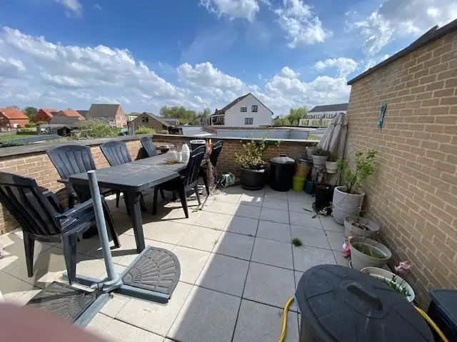 Duplex appartement met terras en carport. foto 11