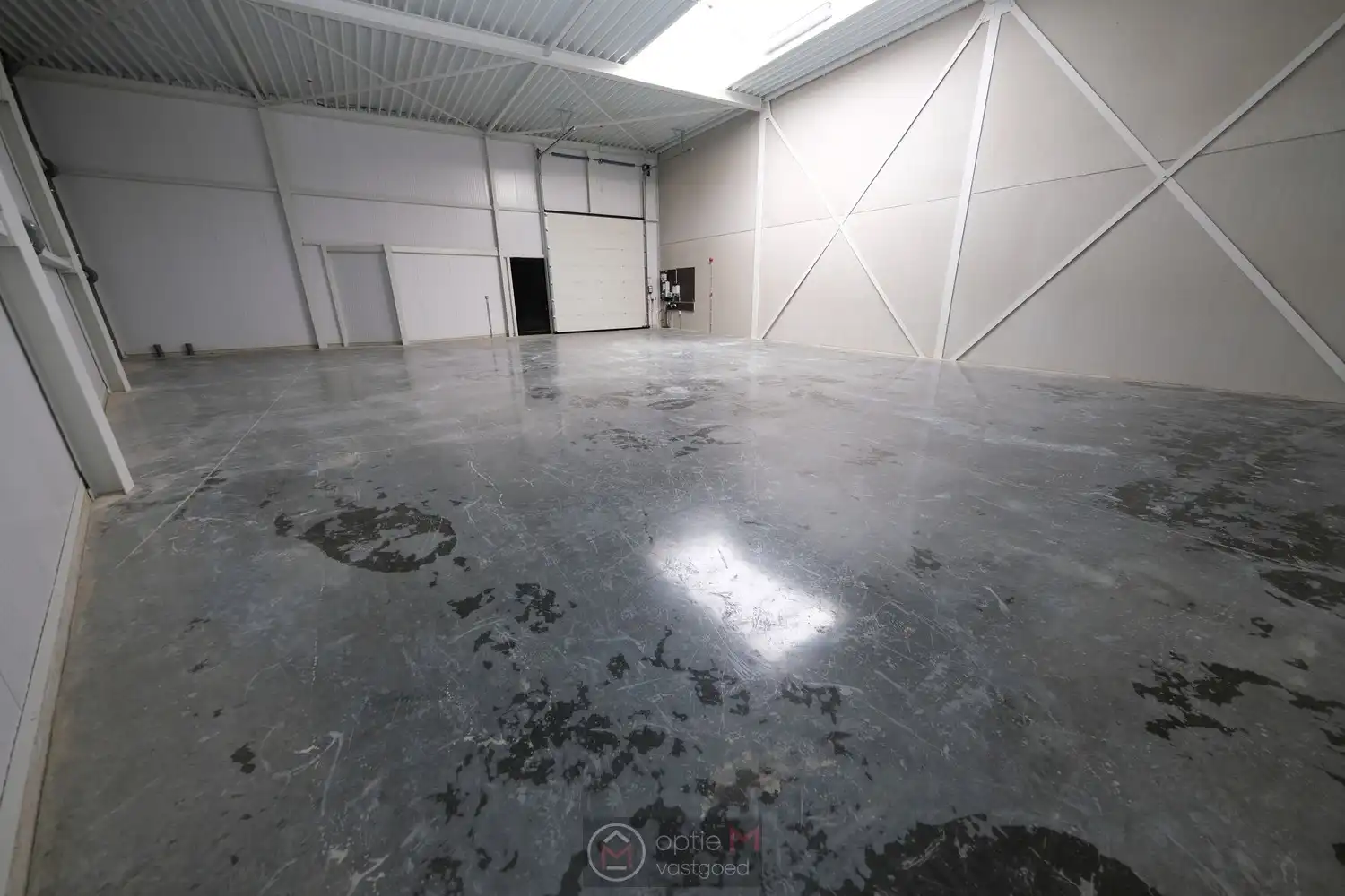 CENTRAAL GELEGEN KMO-UNIT 250m² foto 6