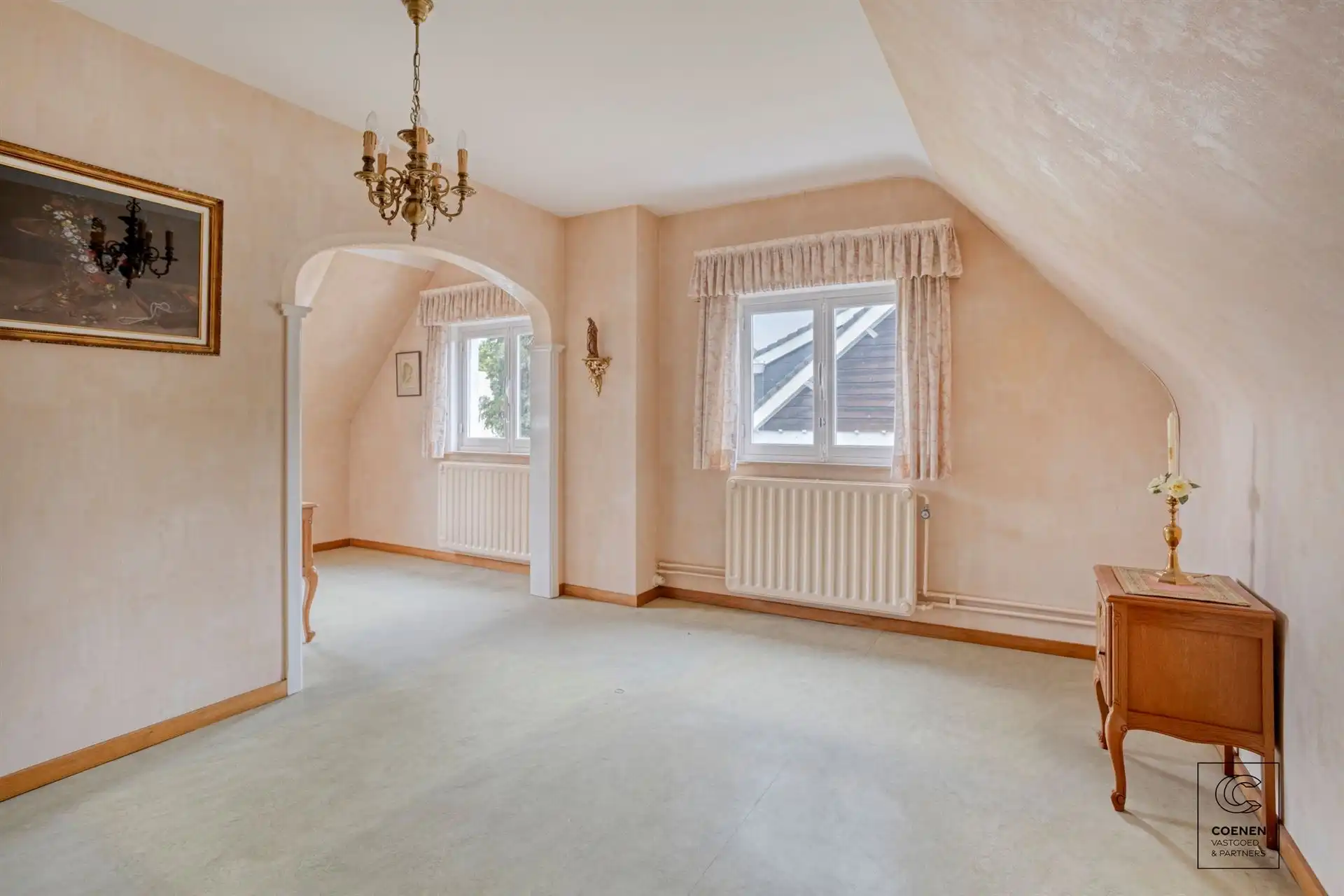Te renoveren woning op een TOPlocatie te Schilde! foto 12