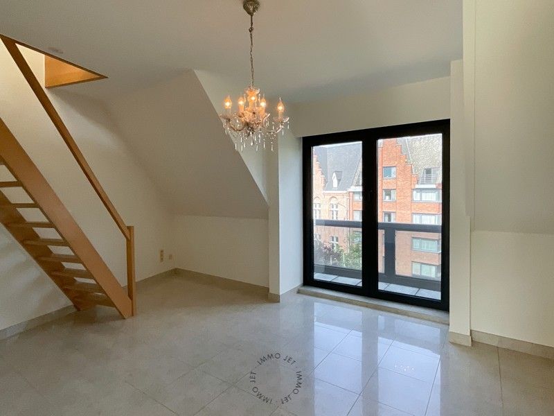 Duplex appartement in het centrum van Beveren foto 3
