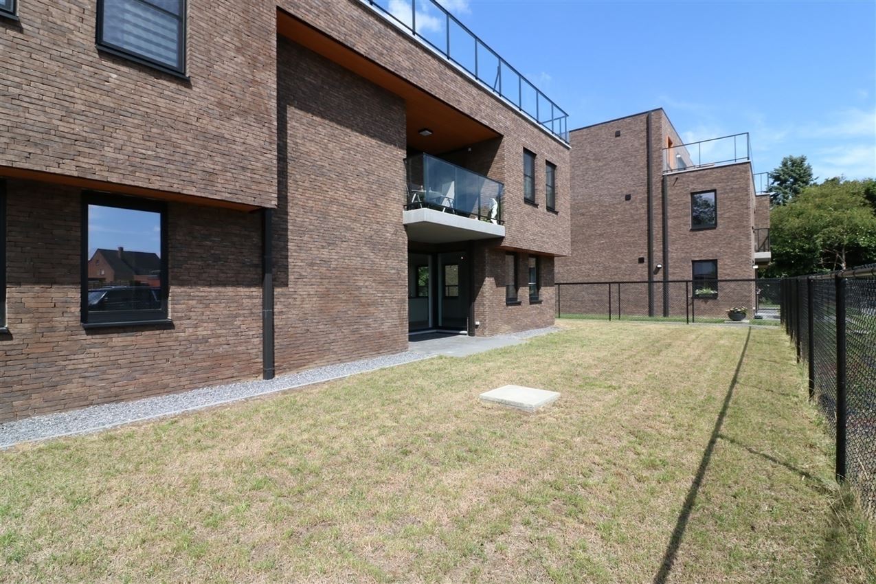 Glkvlrs (2 slpk), energiezuinig, terras & tuintje, 2 autostaanpl., kelderberging foto 2