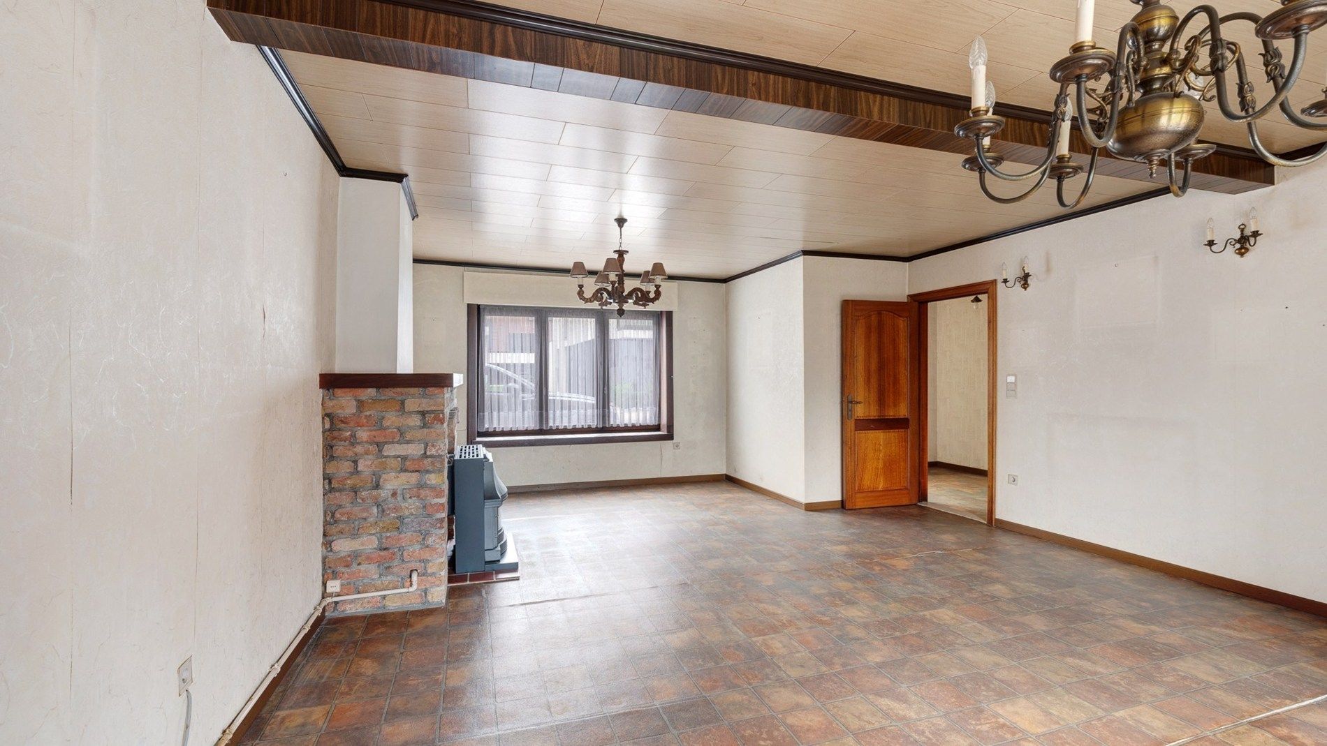 Breed woonhuis met diepe garage te Westkapelle foto 5