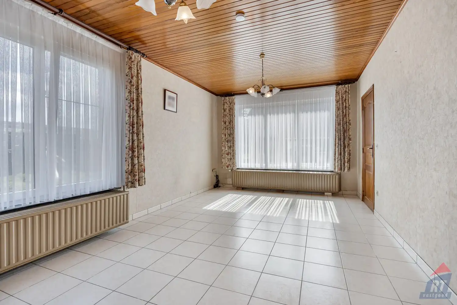 Rustig gelegen, op te frissen woning in Alken foto 5