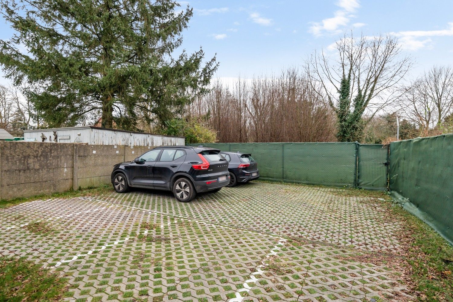 Duplex appartement met 2 slaapkamers en autostaanplaats te Wijnegem! foto 17