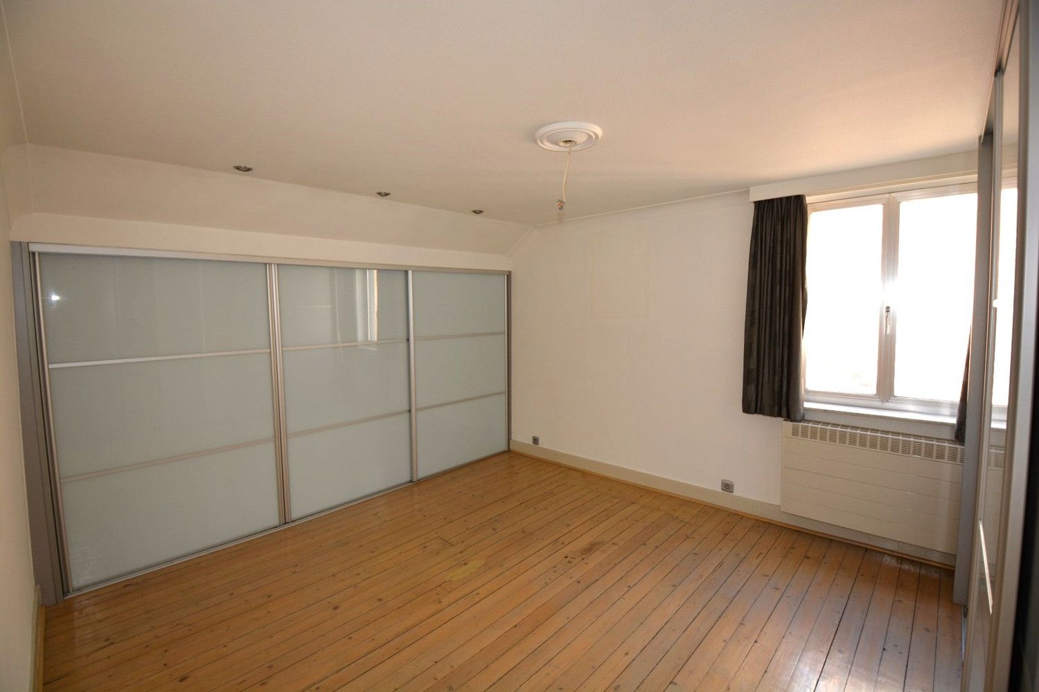 RUIM DUPLEX APPARTEMENT MET 2 SLK EN TERRAS! foto 11
