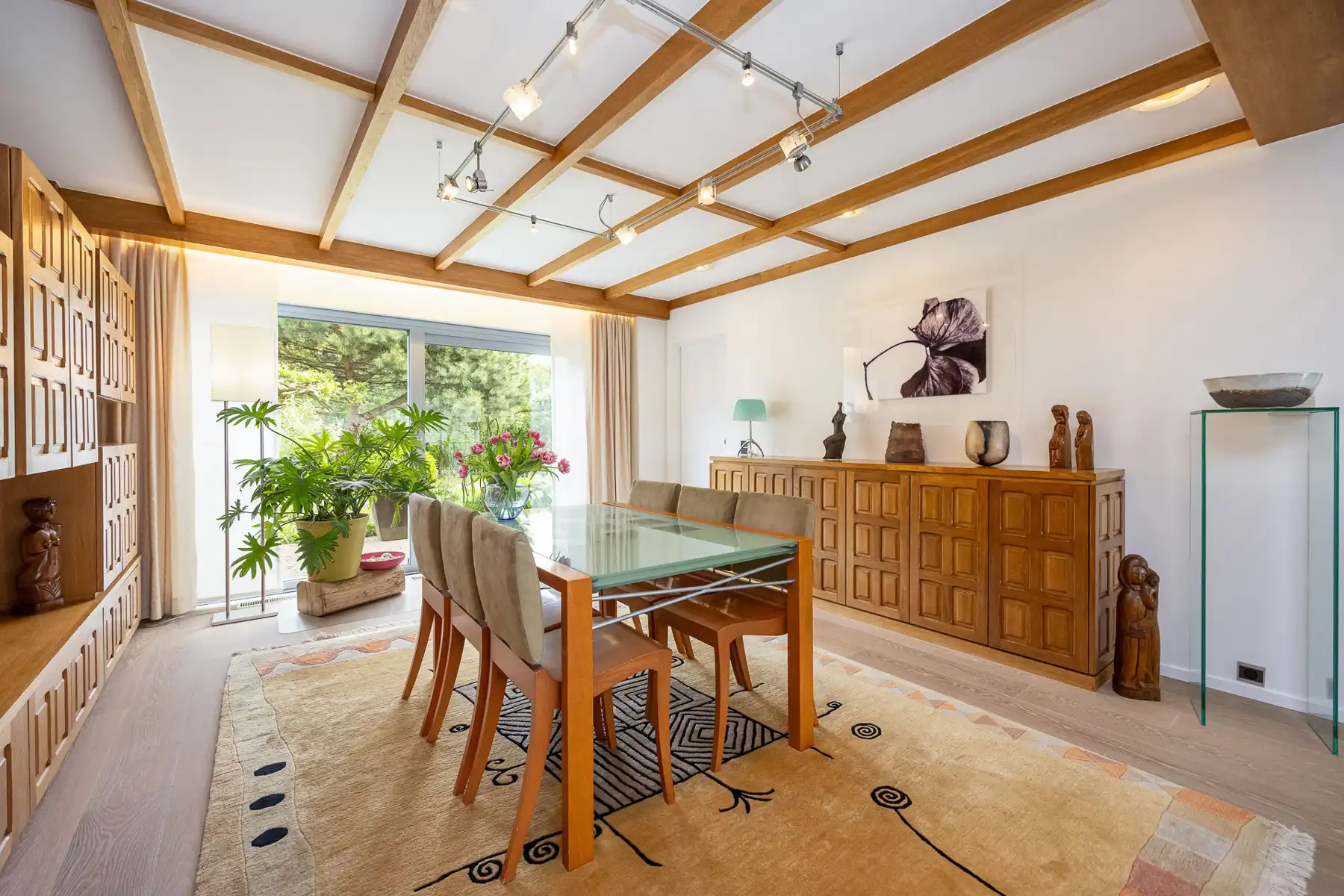 Degelijke en energiezuinige villa  op ca. 1000 m2 foto 7
