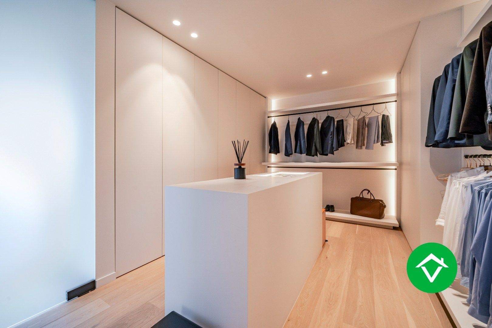Exclusieve, moderne villa in Koekelare met zwembad, poolhouse, wellness en privécinema – ultiem wonen in luxe en stijl, met oog voor perfectie. foto 41